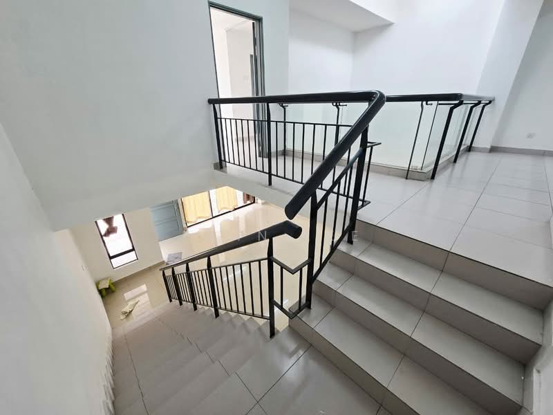 2-storey Terraced House for Sale in Bandar Metro Puchong (Puchong) - John Lee - Interior - PropertyGuru.com.my
