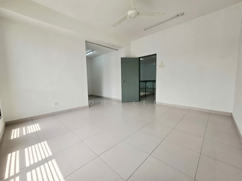 2-storey Terraced House for Sale in Bandar Metro Puchong (Puchong) - John Lee - Living Room - PropertyGuru.com.my