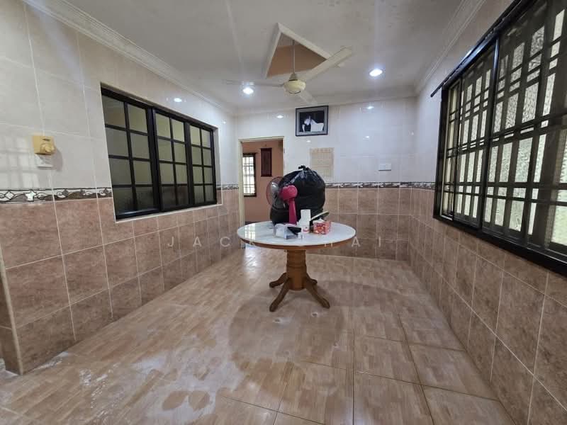Rumah Banglo untuk Dijual di Bandar Putra (Kulai) - Jack Chai - PropertyGuru.com.my