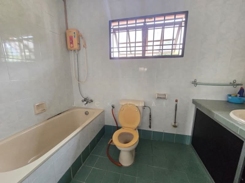Rumah Banglo untuk Dijual di Bandar Putra (Kulai) - Jack Chai - PropertyGuru.com.my