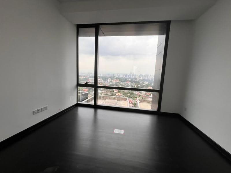 Kediaman Servis untuk Dijual di Regent Suites @ Pavilion Damansara Heights - Peter Sek - View - PropertyGuru.com.my