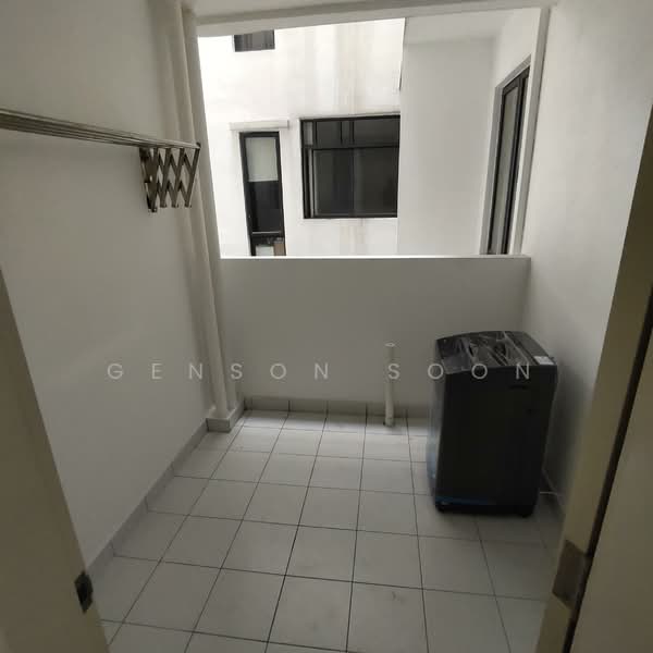 Condominium for Rent at Resilion Residence - Genson Soon - Yard - PropertyGuru.com.my