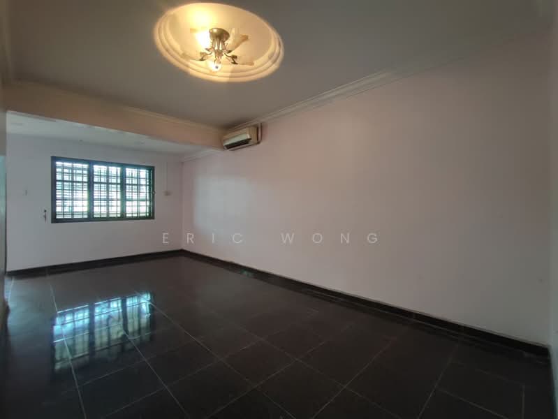 Rumah Teres 2 Tingkat untuk Dijual di Taman Cahaya Masai (Pasir Gudang) - Eric Wong - PropertyGuru.com.my