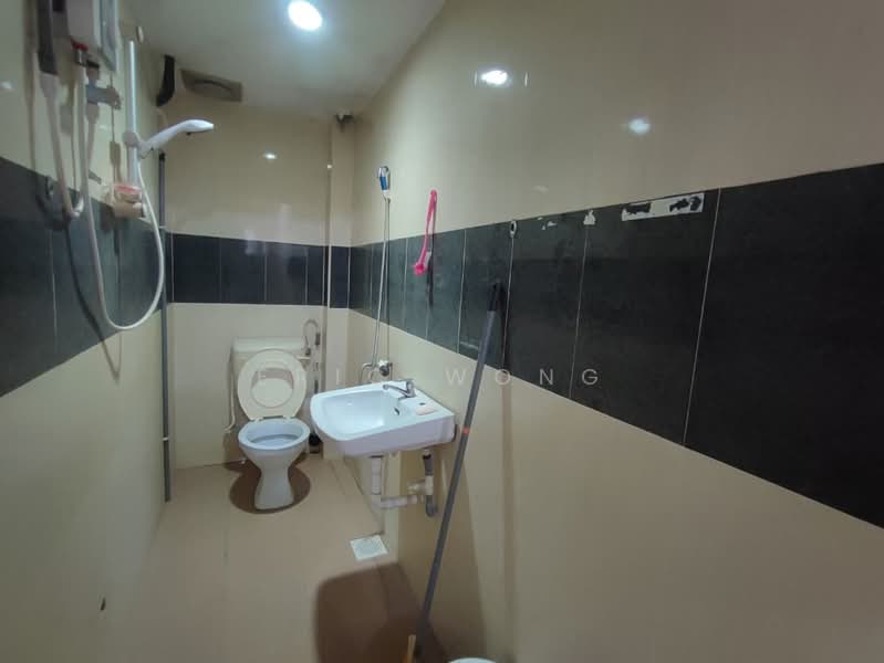 Rumah Teres 2 Tingkat untuk Dijual di Taman Cahaya Masai (Pasir Gudang) - Eric Wong - PropertyGuru.com.my