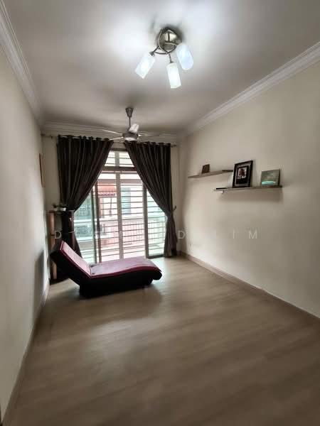 Rumah Kluster untuk Disewa di Kulai (Johor) - Desmond Lim - Living Room - PropertyGuru.com.my