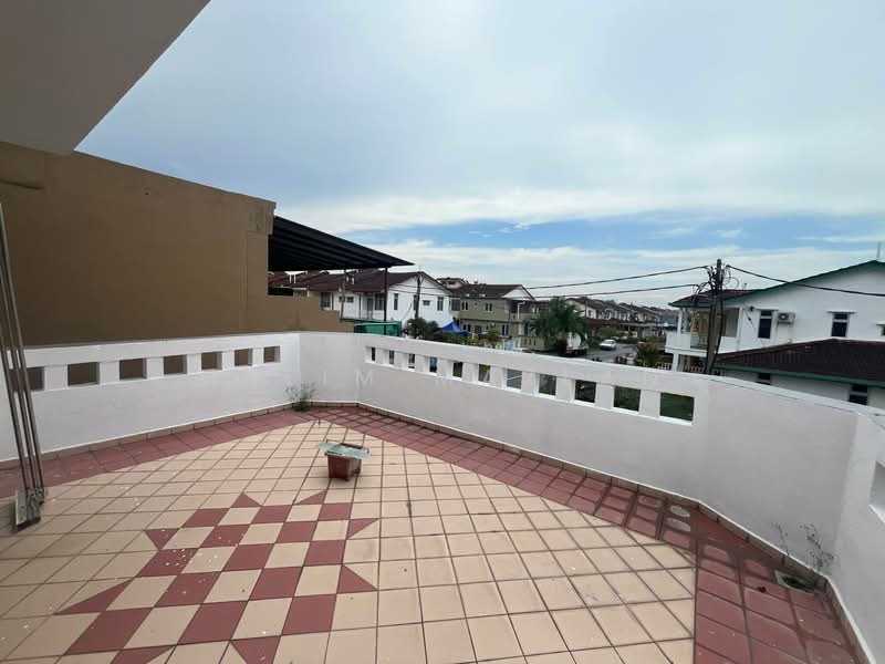 Rumah Teres 2 Tingkat untuk Disewa di Taman Seremban Jaya (Rantau) - Halim Mazlan - Balcony - PropertyGuru.com.my
