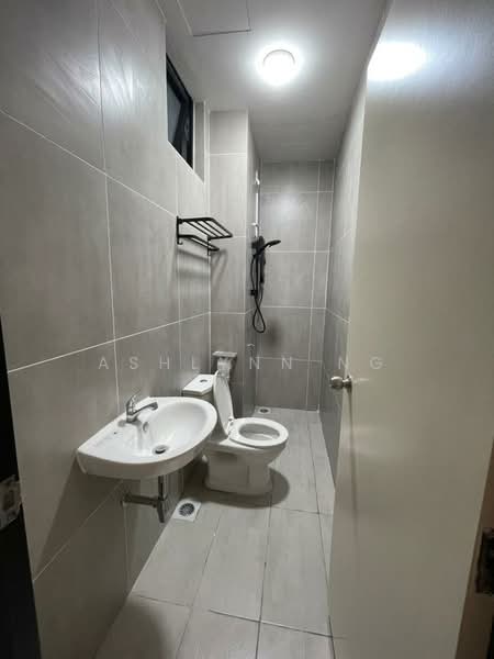 Servis Apartment untuk Disewa di Space Residency - Ashlynn ng - Bathroom - PropertyGuru.com.my
