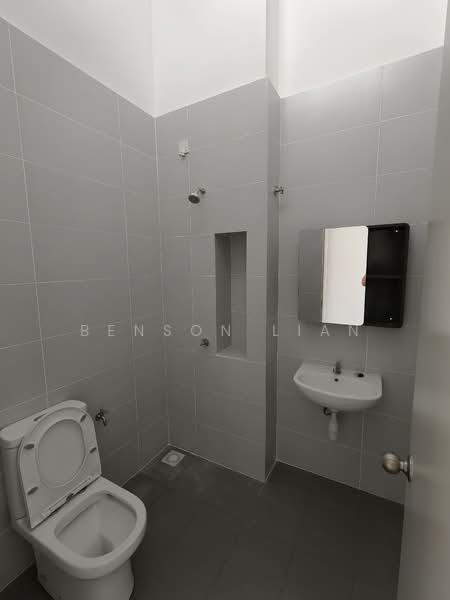 1-storey Terraced House for Rent in Shah Alam (Selangor) - Benson Lian - Bathroom - PropertyGuru.com.my