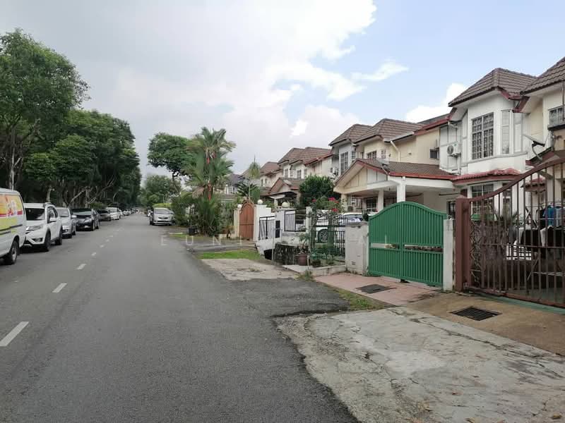 Rumah Teres untuk Dijual di Bukit Rahman Putra (Sungai Buloh) - Eunice Lai - Exterior - PropertyGuru.com.my