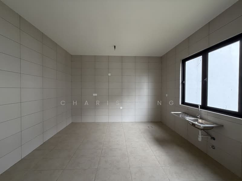 Bungalow for Sale in Kajang (Selangor) - Charisse Ng - Kitchen - PropertyGuru.com.my