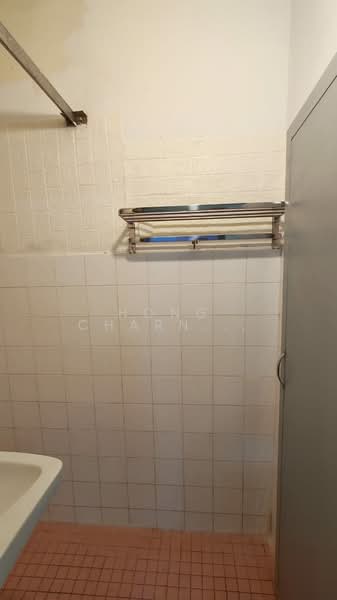 Rumah Flat untuk Disewa di Flat Tasek 64 - Hong Charng Lee - Bathroom - PropertyGuru.com.my