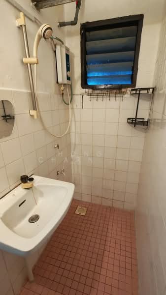 Rumah Flat untuk Disewa di Flat Tasek 64 - Hong Charng Lee - PropertyGuru.com.my