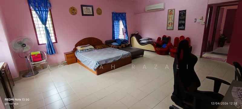 Rumah Teres 2 Tingkat untuk Dijual di Taman Suria Selayang (Selayang) - Aqillah Razali - Bedroom - PropertyGuru.com.my