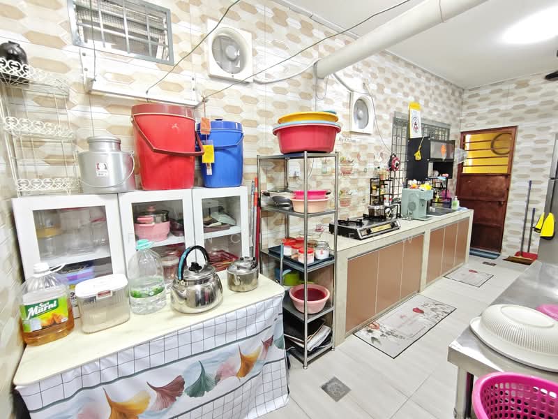 Semi-Detached House for Sale in Bandar Country Homes (Rawang) - Francis Leow - PropertyGuru.com.my