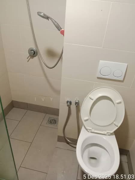 Servis Apartment untuk Disewa di Tamarind Suites - Ivy Wong - Bathroom - PropertyGuru.com.my