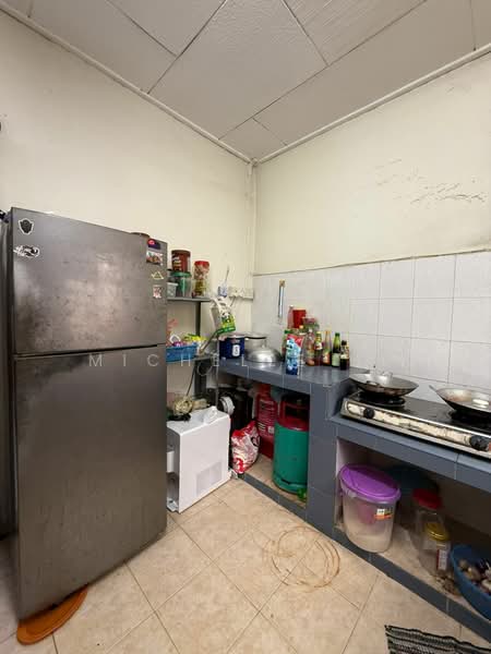 2-storey Terraced House for Sale in Taman Skudai Baru (Skudai) - Michelle He - Kitchen - PropertyGuru.com.my