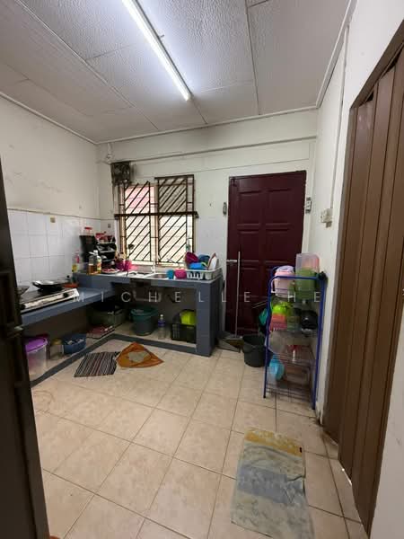 2-storey Terraced House for Sale in Taman Skudai Baru (Skudai) - Michelle He - Kitchen - PropertyGuru.com.my