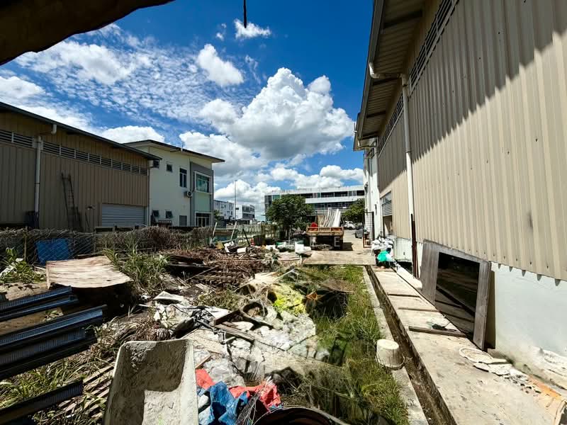 Warehouse for Rent in RH Industrial Park (Kuching) - KC Jee - PropertyGuru.com.my