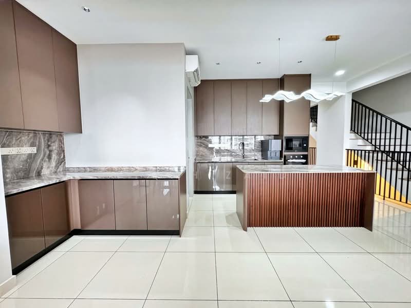 Rumah Teres 3 Tingkat untuk Dijual di Taman Melawati (Ulu Kelang) - Afiqah zaidi - PropertyGuru.com.my