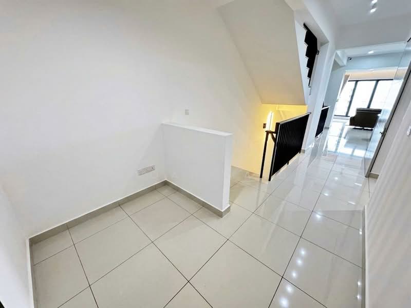 Rumah Teres 3 Tingkat untuk Dijual di Taman Melawati (Ulu Kelang) - Afiqah zaidi - PropertyGuru.com.my