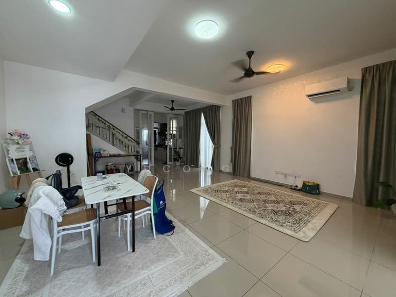 2-storey Terraced House for Sale in Taman Serimbun (Iskandar Puteri (Nusajaya)) - Yucong . - Living Room - PropertyGuru.com.my