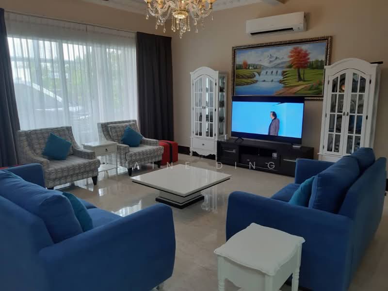 Rumah Banglo untuk Dijual di Kajang (Selangor) - Elaine Ding - Living Room - PropertyGuru.com.my