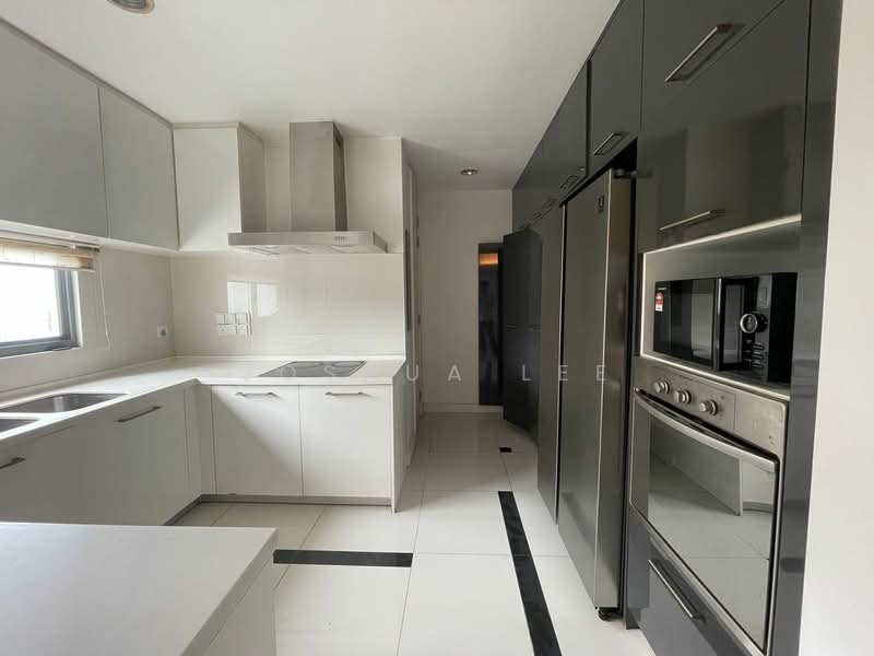 Condominium for Rent at Gateway Kiaramas Residences - Joshua Lee - Kitchen - PropertyGuru.com.my