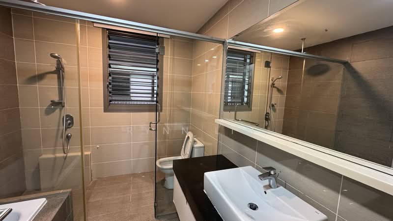 Condominium for Rent at Iskandar Residences - Rynn Lim - Bathroom - PropertyGuru.com.my