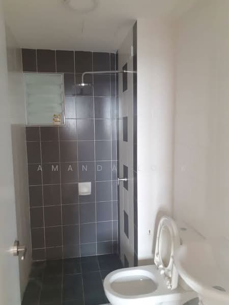 Condominium for Sale at Koi Boulevard - Amanda Lock - Bathroom - PropertyGuru.com.my