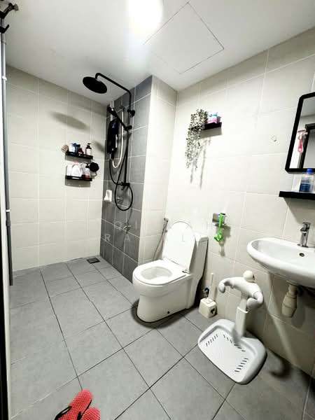 Pangsapuri untuk Dijual di Residensi Kajang (PR1MA @ Kajang) - Aqillah Razali - Bathroom - PropertyGuru.com.my