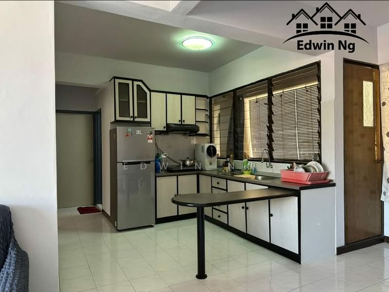 Condominium for Sale at Edgecumbe House - Edwin Ng - Kitchen - PropertyGuru.com.my