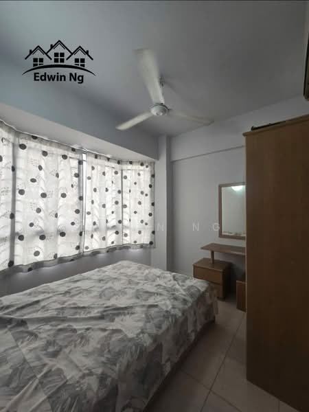 Condominium for Sale at Edgecumbe House - Edwin Ng - Bedroom - PropertyGuru.com.my