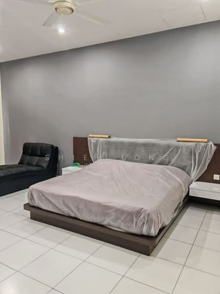 Rumah Teres 2 Tingkat untuk Dijual di Setia Tropika (Johor Bahru) - Shieh Long Chen - Bedroom - PropertyGuru.com.my