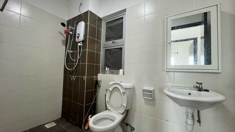 Servis Apartment untuk Disewa di Saville @ Kajang - Wesley Fu - Bathroom - PropertyGuru.com.my