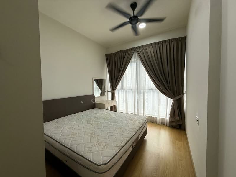 Condominium for Rent at Amberside @ Country Garden Danga Bay - Joy Min - Bedroom - PropertyGuru.com.my