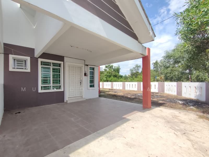 1-storey Terraced House for Sale in Tronoh (Perak) - Muinuddin Muhamad - Exterior - PropertyGuru.com.my