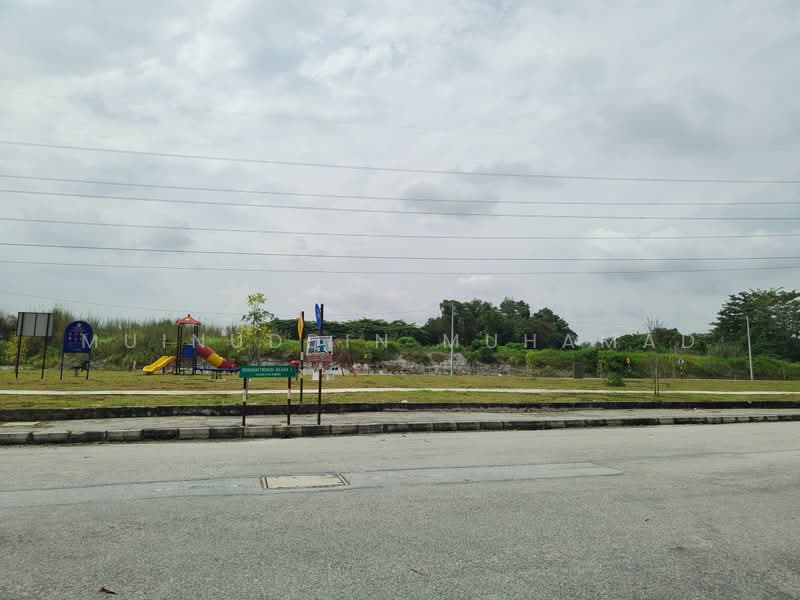 1-storey Terraced House for Sale in Tronoh (Perak) - Muinuddin Muhamad - Exterior - PropertyGuru.com.my