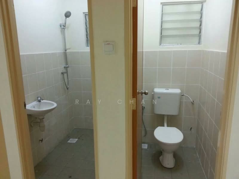 Condominium for Rent at Warisan City View - Ray Chan - Bathroom - PropertyGuru.com.my