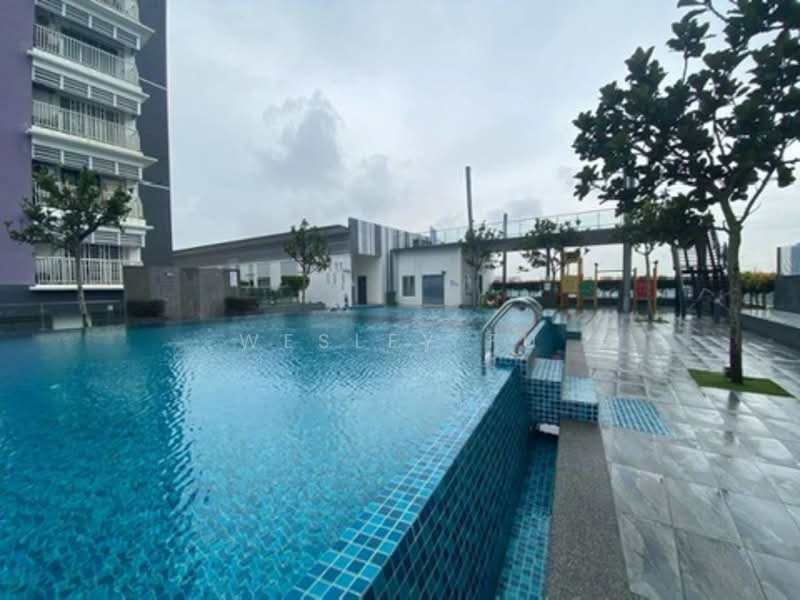 Servis Apartment untuk Disewa di Saville @ Kajang - Wesley Fu - Pool - PropertyGuru.com.my