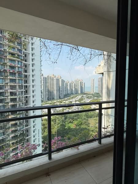 Pangsapuri untuk Disewa di Regalia Park @ Forest City - Hong Charng Lee - Balcony - PropertyGuru.com.my