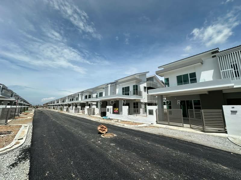 Rumah Teres 2 Tingkat untuk Dijual di Nibong Tebal (Penang) - Rackson Khor - Exterior - PropertyGuru.com.my