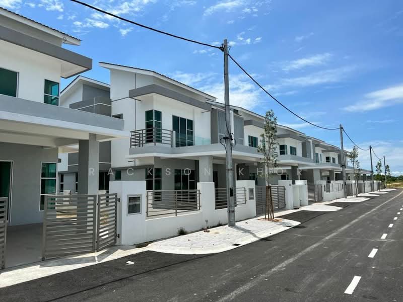 Rumah Teres 2 Tingkat untuk Dijual di Nibong Tebal (Penang) - Rackson Khor - Exterior - PropertyGuru.com.my