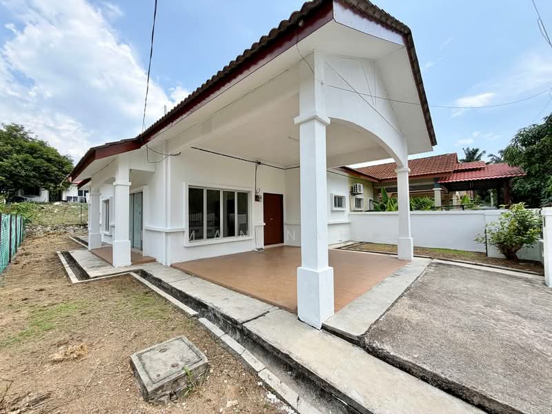 Semi-Detached House for Sale in Bandar Baru Salak Tinggi (Sepang) - Ilman Nahri - Exterior - PropertyGuru.com.my