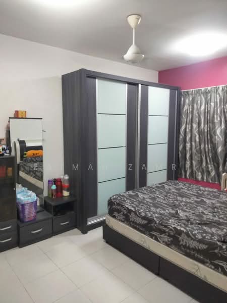 Pangsapuri untuk Disewa di Pangsapuri Seri Mutiara - Zaimah Zamri - Bedroom - PropertyGuru.com.my