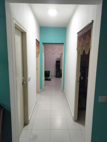 Pangsapuri untuk Disewa di Pangsapuri Seri Mutiara - Zaimah Zamri - Corridor - PropertyGuru.com.my