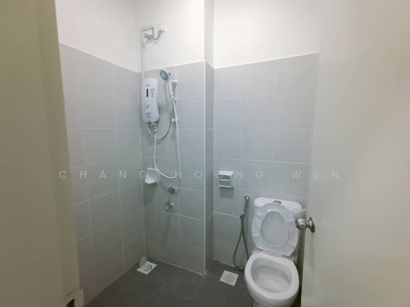 2-storey Terraced House for Rent in Bukit Pelali (Pengerang) - Chang Hoong Wen - Bathroom - PropertyGuru.com.my