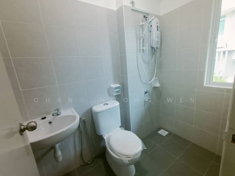 2-storey Terraced House for Rent in Bukit Pelali (Pengerang) - Chang Hoong Wen - Bathroom - PropertyGuru.com.my
