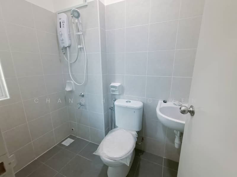 2-storey Terraced House for Rent in Bukit Pelali (Pengerang) - Chang Hoong Wen - Bathroom - PropertyGuru.com.my