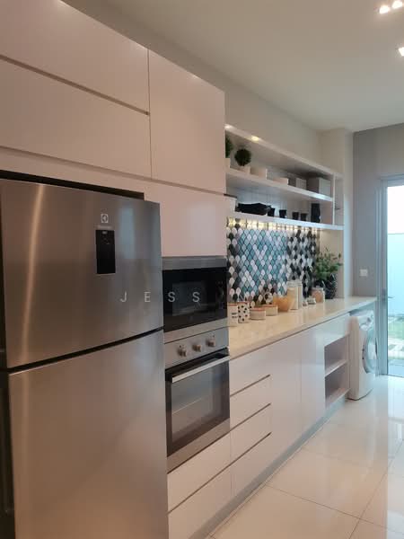 2-storey Terraced House for Sale in Semenyih (Selangor) - jess ng - Kitchen - PropertyGuru.com.my