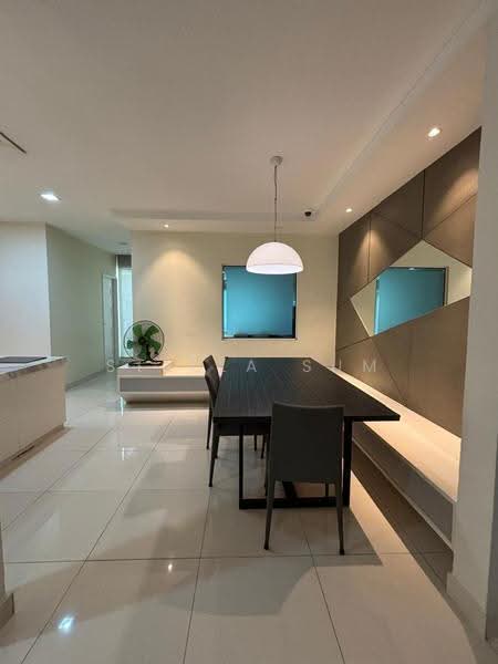 Rumah Teres 2.5-Tingkat untuk Dijual di Putra Heights (Subang Jaya) - Stella Sum - Dining Area - PropertyGuru.com.my